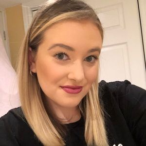 Meet your Posher, Mireille